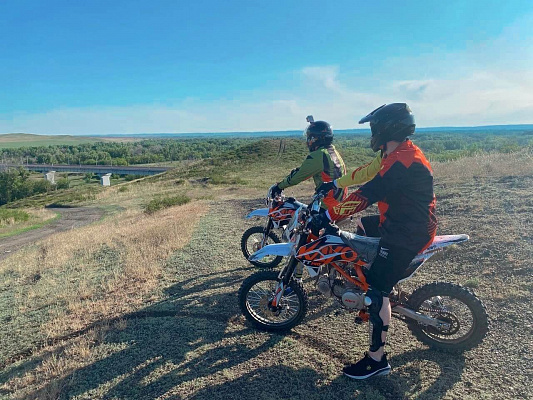 Прокат мотоциклов . Подарочные сертификаты Ultra Подарки Орск. Купить оригинальный подарок или подарочный сертификат на Прокат мотоциклов . Сервис UltraPodarki.ru Орск 8 800 505 95 30. 